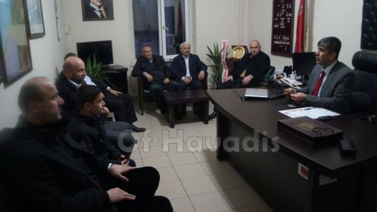 Ak Parti yönetiminden Müdür Şenel’e ziyaret