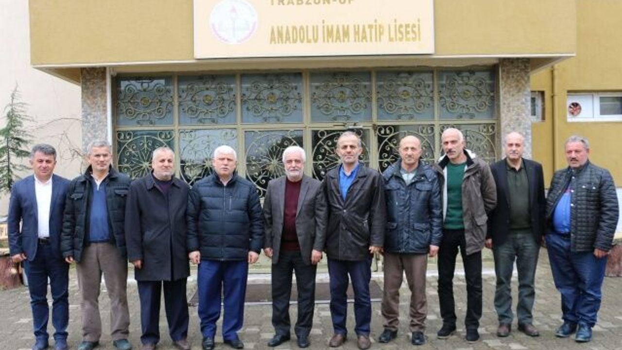 34 yıl sonra Of’ta buluşup hasret giderdiler