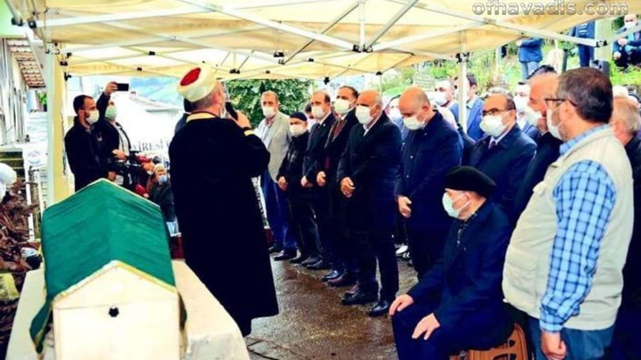 Vahapoğlu Ailesi ve Bakan Karaismailoğlu’nun acı günü