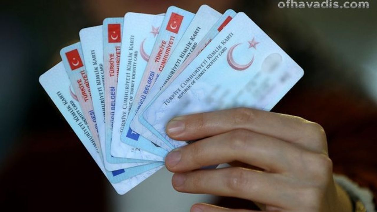 385 bin kişi adı veya soyadını değişti