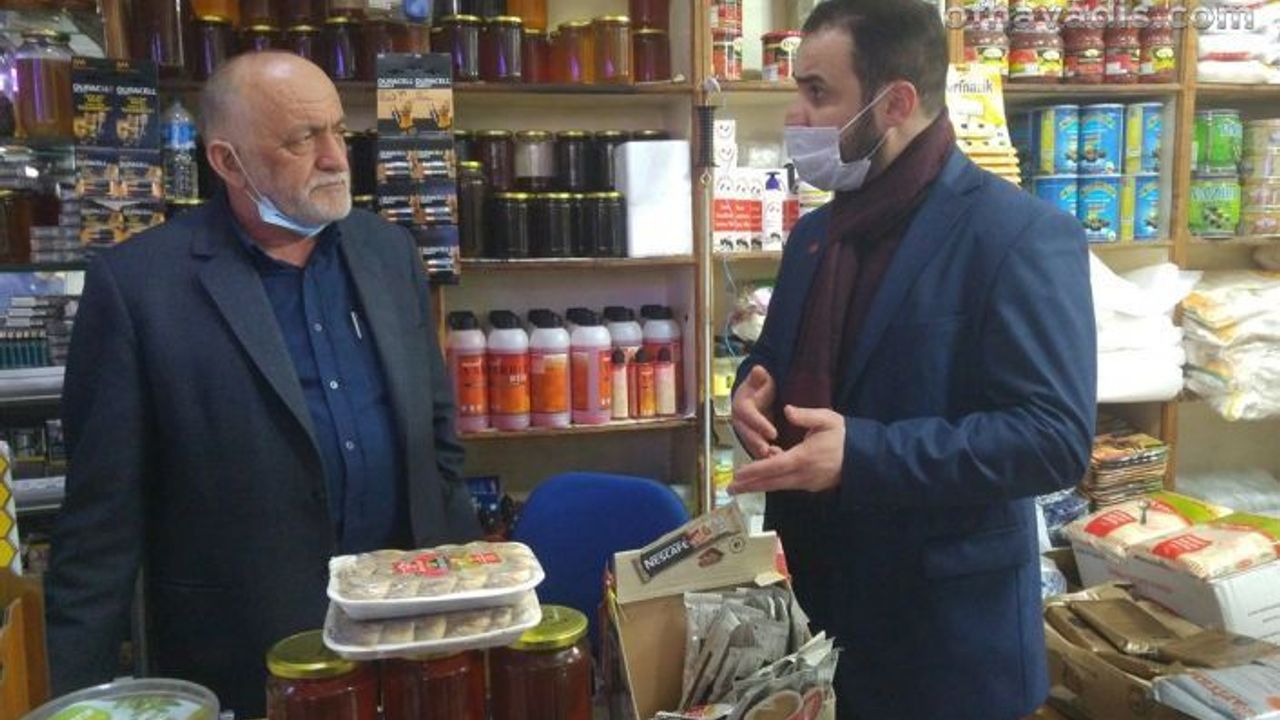 Saadet Partisi’nden Of esnafına millet bahçesi ziyareti