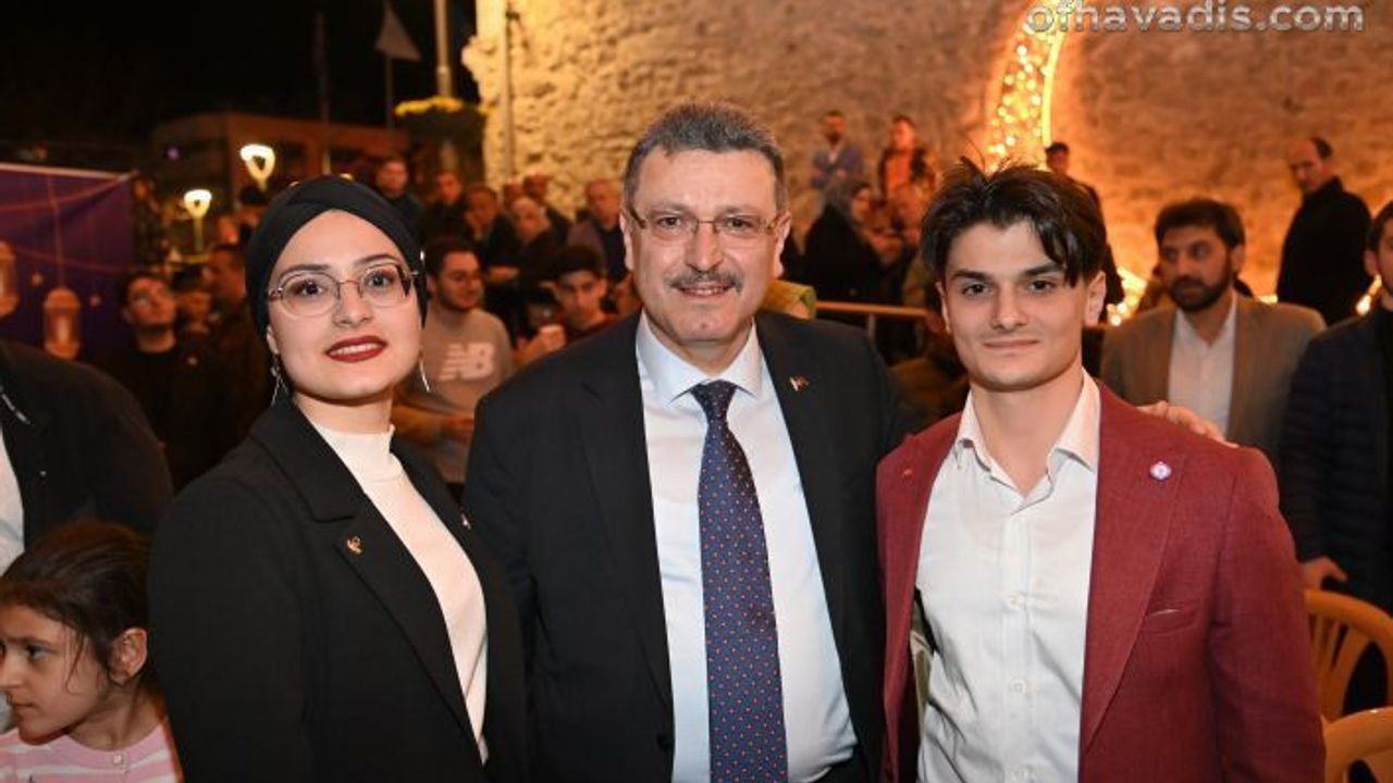 Gençler sordu, Başkan Genç cevapladı