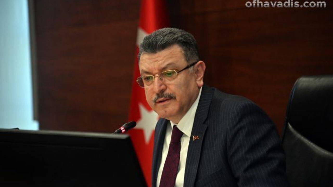 Polemik değil hizmet üretin, ben de destek olayım