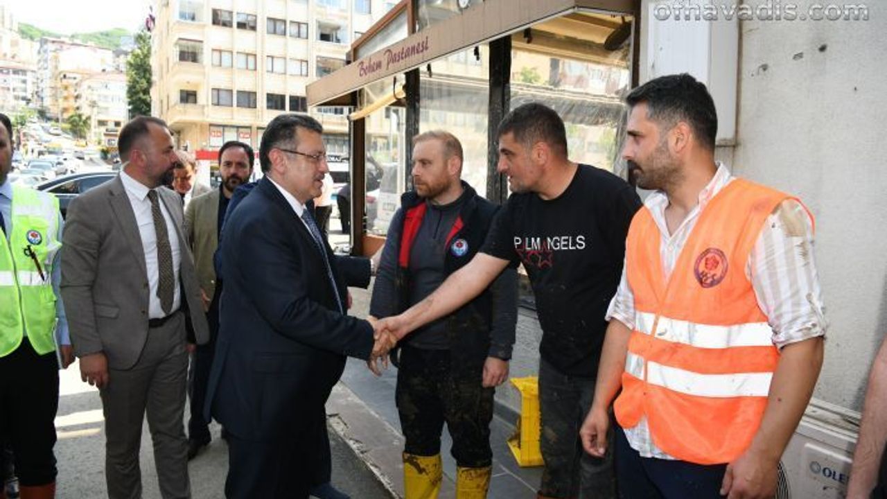 Başkan Genç, Beşirli'de esnafı ziyaret etti