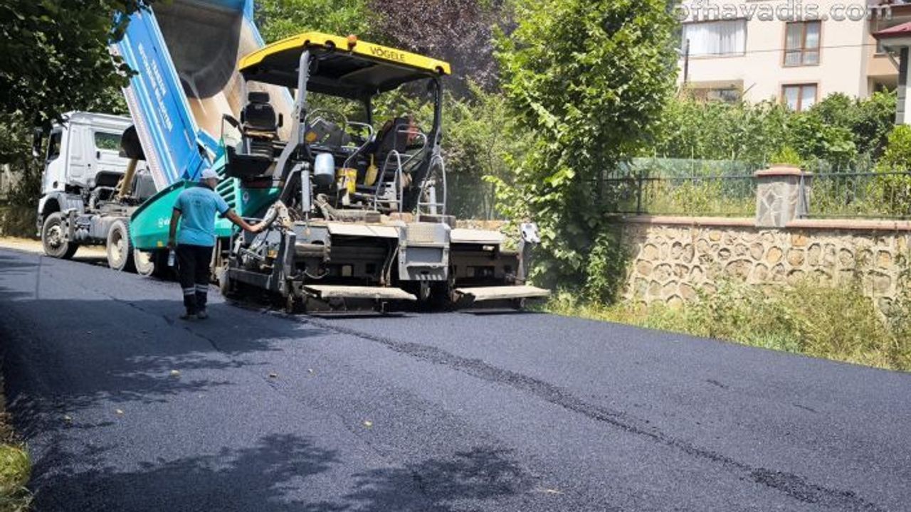 Büyükşehir belediyesi yılların asfalt sorununu çözüyor