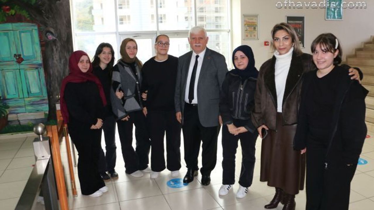 Müdür Kabahasanoğlu’ndan Şehit Necmi Çakır Anadolu Lisesi’ne ziyaret