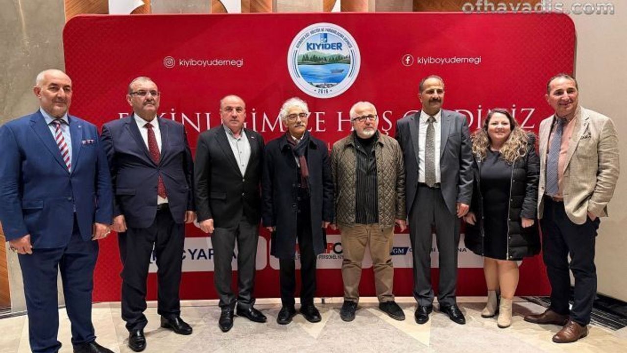 Kıyıboyu Derneği'nden 10. yıla özel unutulmaz gece