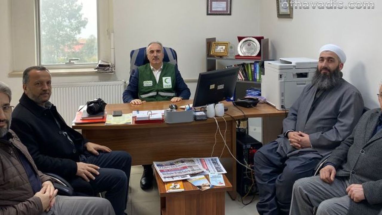 Başkan Gözütok’tan Yeşilay Başkanı Keleş’e ziyaret