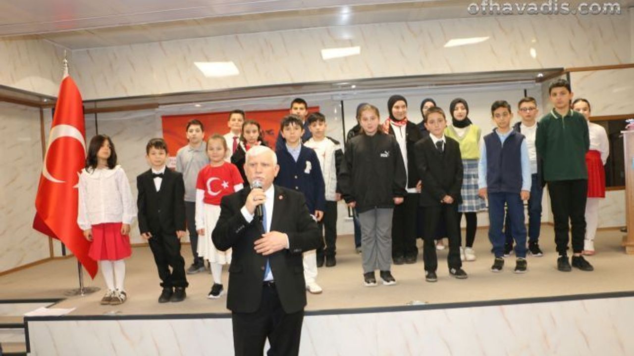 İstiklal Marşı'nı güzel okuma yarışmasının 12.si yapıldı