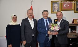 Türk Milleti bu çağda ayağa kalktı