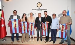 Başkan Genç Sevdam Karadeniz dizisinin oyuncu ve yapım ekibini ağırladı