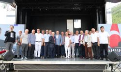 Bu topraklara hizmet etmek borcumuz