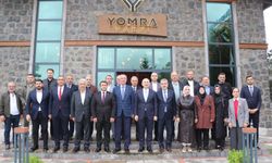 Karaismailoğlu, Koç ve AK Parti heyetinden Yomra çıkarması
