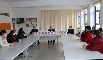 28 Şubat İlkokulu öğrencilerinin tablet sevinci