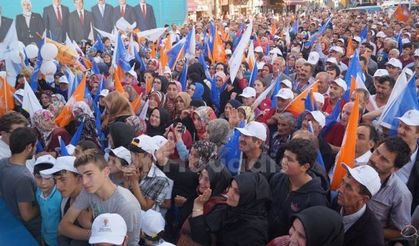 Ak Parti’den Of’ta coşkulu miting