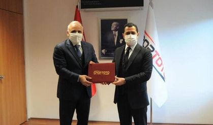 Başkan Zorluoğlu Ankara’da projeleri takibe aldı