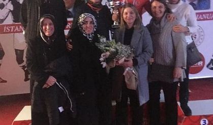 Oflu Busenaz Çakıroğlu'ndan büyük başarı