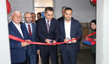 Mikdat Sarıalioğlu Ortaokulunda TÜBİTAK 4006 Bilim Fuarı açıldı