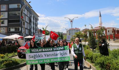 Of’ta Yeşilay Bahar Şöleni
