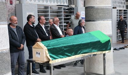 Hacımurtazaoğlu ailesinin anne acısı