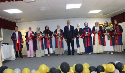 Of Anadolu İmam Hatip Lisesinde mezuniyet heyecanı