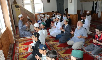 Fındıkoba Hacı Menşure Kundakçı Kur’an Kursu yeni öğrencilerini bekliyor
