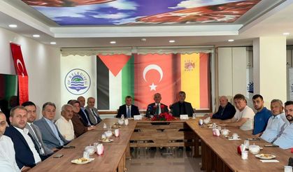 İspanya Başbakanı Sanchez ve Lamine Yamal artık Of hemşerisi