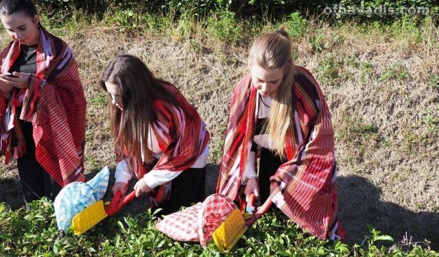 Makedon Türk gençlerden Çaykur’a ziyaret