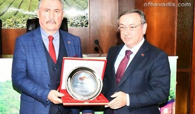Çaykur 2024 yılının başarılı müdürlerini ödüllendirdi