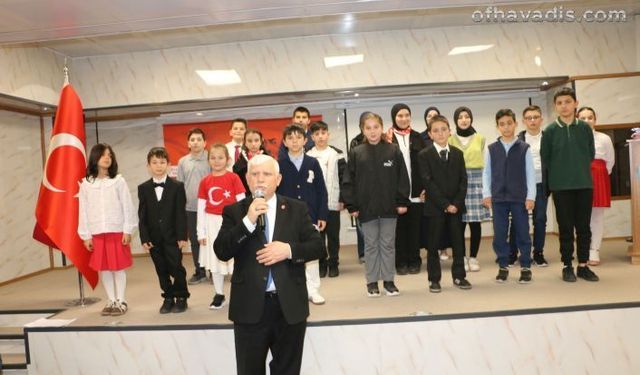 İstiklal Marşı'nı güzel okuma yarışmasının 12.si yapıldı