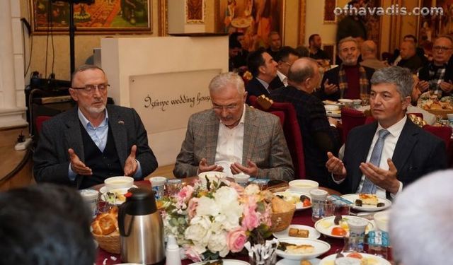 Karadeniz Eğitim Kültür Vakfı iftarda buluşturdu
