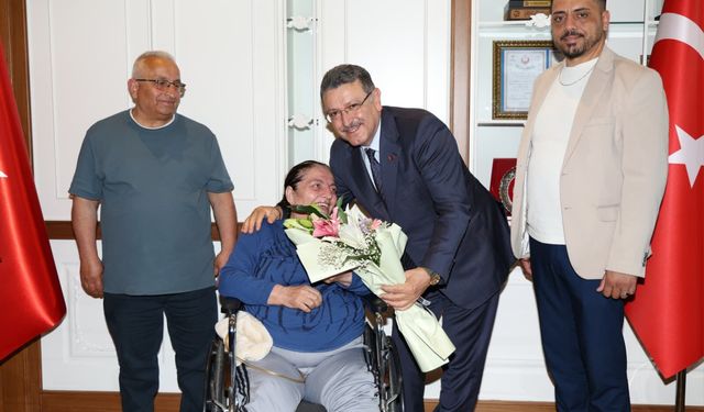 Bakan Hasipoğlu’ndan Başkan Genç’e teşekkür