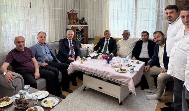 Başkan Sarıalioğlu'ndan hacılara ziyaret