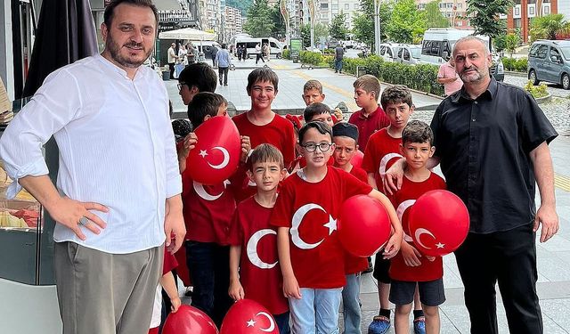 Halilürrahman Camii Yaz Kursu öğrencilerinden 15 Temmuz