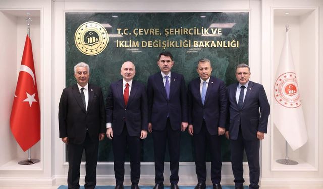 Katı Atık sorunları için Bakan Kurum'dan destek istediler
