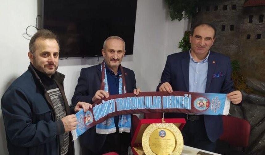 Güngören Trabzonlular Derneği yılın öğretmenini seçti