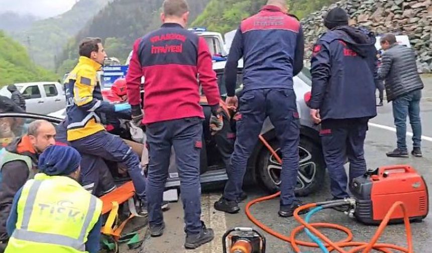 Dernekpazarı’nda kaza 7 yaralı