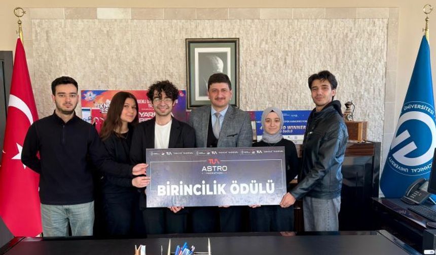 Of Teknoloji Fakültesi Öğrencileri "Seyrü Feza" Projesi ile birinci oldular