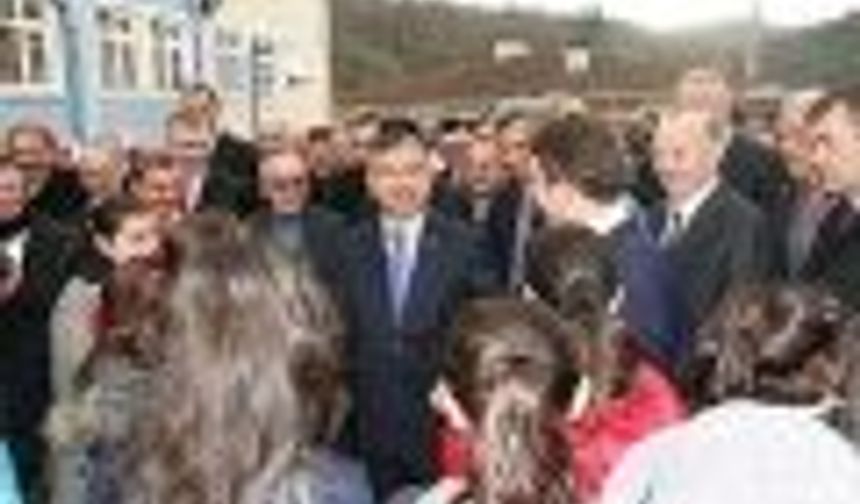 Hayrat’a Bakan Yılmaz’lı eğitim çıkarması