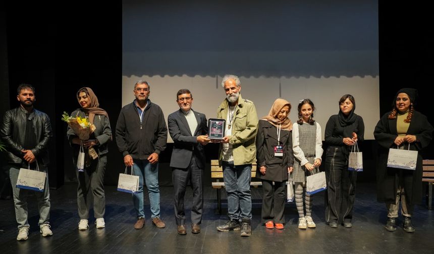 Uluslararası Tiyatro Festivali “İmparator ve Anjelo” oyunu ile sona erdi