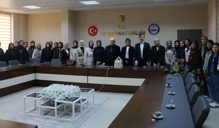Kahramanmaraşlı kız öğrenciler Of’ta
