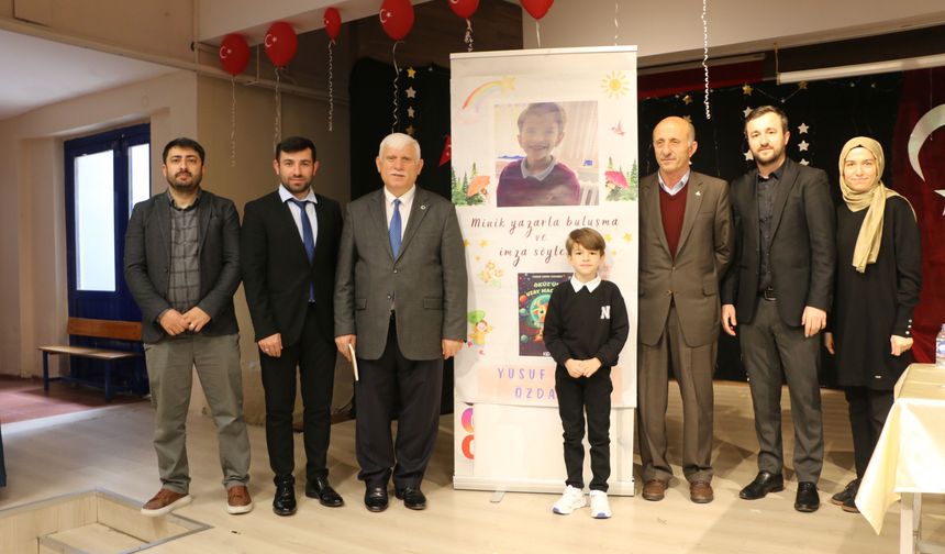 Minik Yazar Yusuf Emre Özdağcı’dan söyleşi ve imza günü