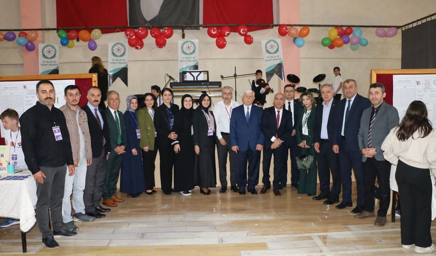 Of Bilim Sanat Merkezi’nden TÜBİTAK 4006-A Bilim Fuarı
