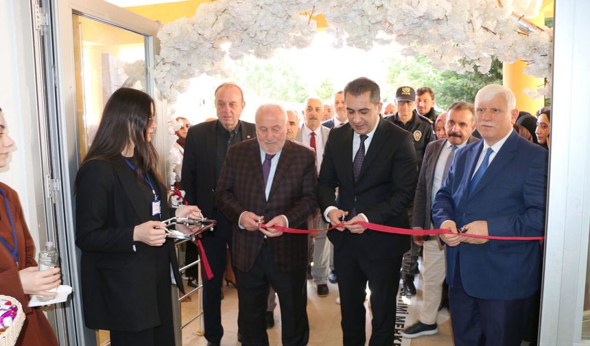 Of Halk Eğitim Merkezinde yılsonu sergisi