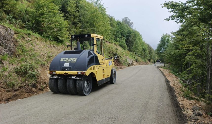 Büyükşehirden yüksek kesimlerde yol seferberliği