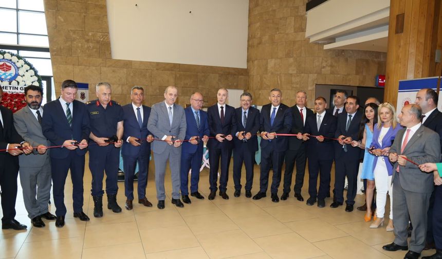 Hükümlülerden sanat sergisi
