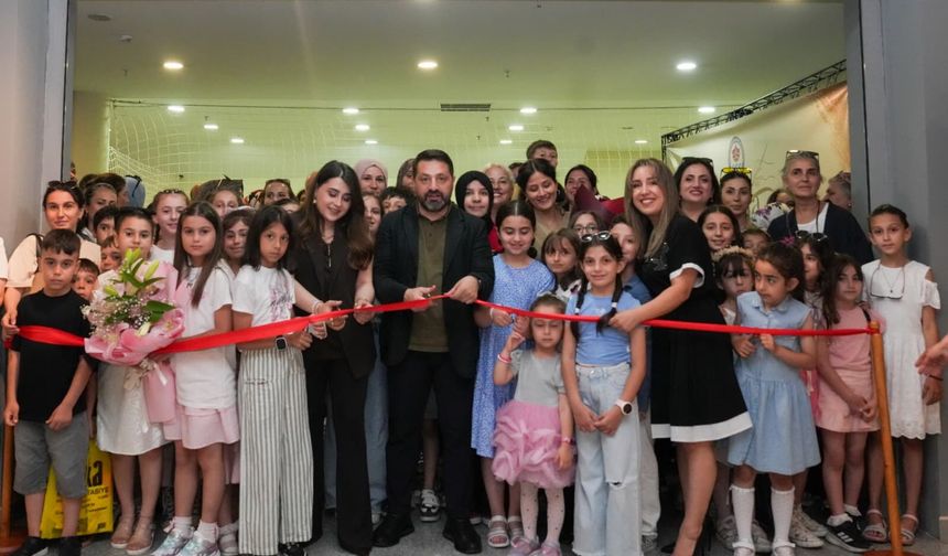Kursiyerlerin eserleri sanatseverlerle buluştu