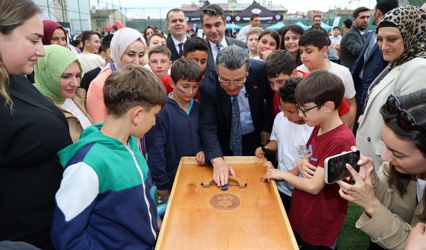 Şehir içi raylı sistemde yapım süreci başlıyor