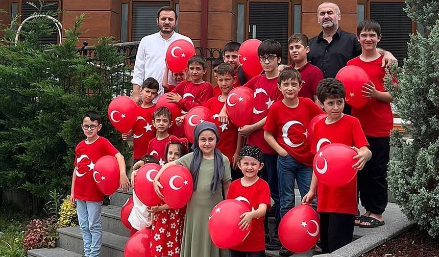 Halilürrahman Camii Yaz Kursu öğrencilerinden 15 Temmuz