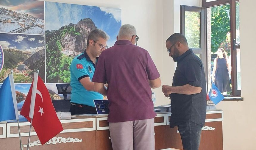 Büyükşehirin turizm ofisleri turistlerin rehberi oluyor